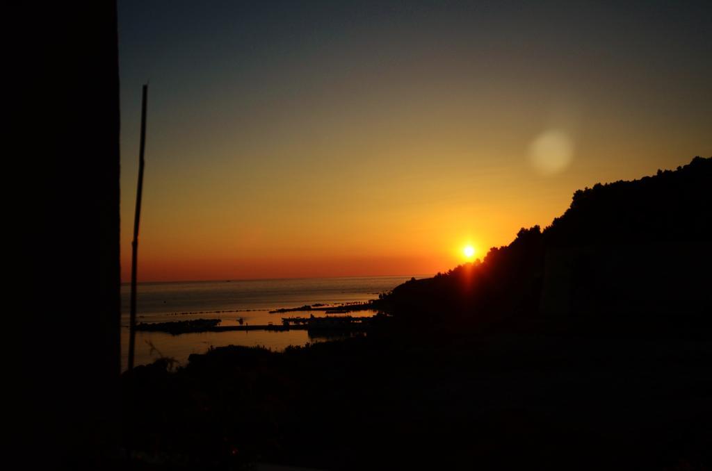 West Beach Apartment Durres Bagian luar foto