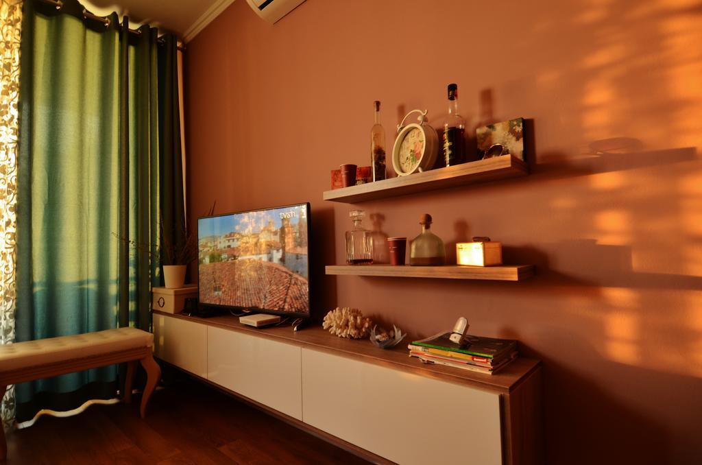 West Beach Apartment Durres Bagian luar foto